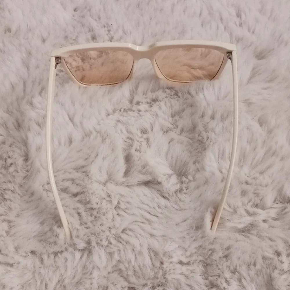 Cream Square Sunglasses - Picture 4 of 5
